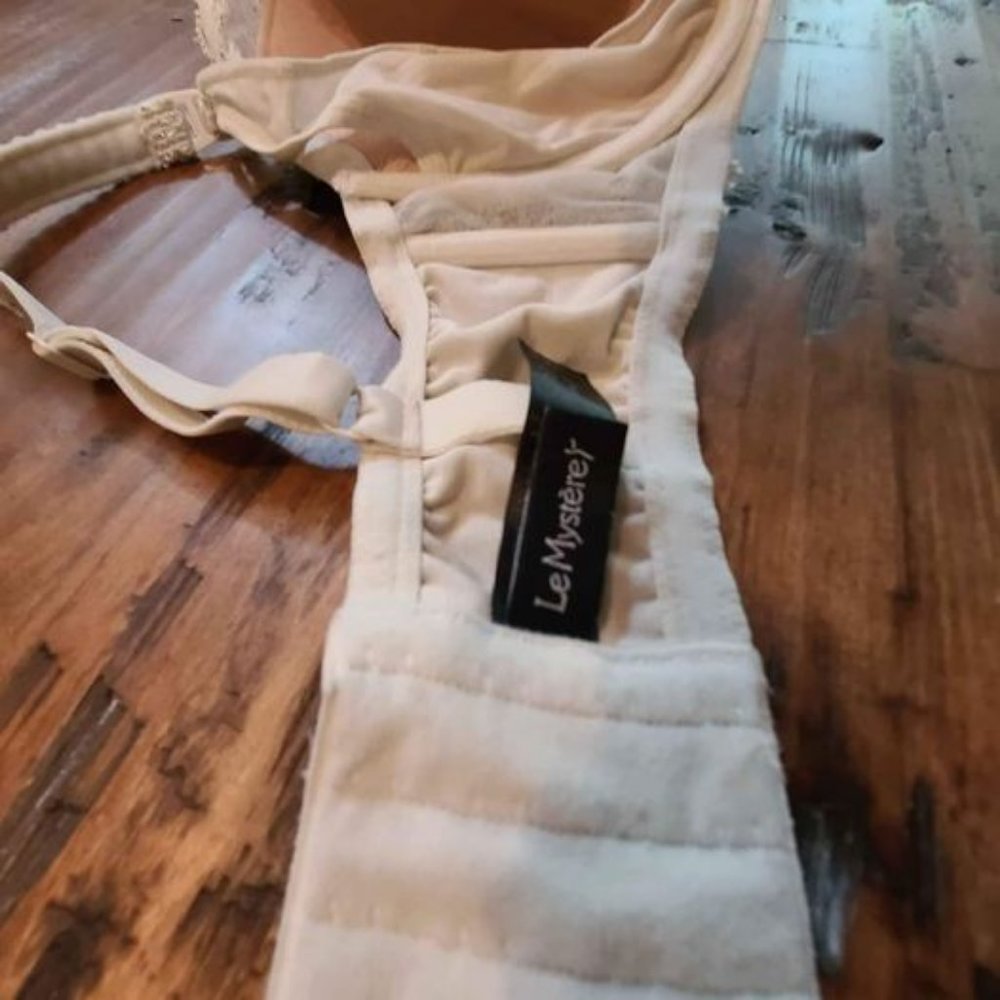 Nursing Bra Bundle - 34G/32H - Picture 2 of 12